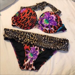 Colorful VS swimsuit